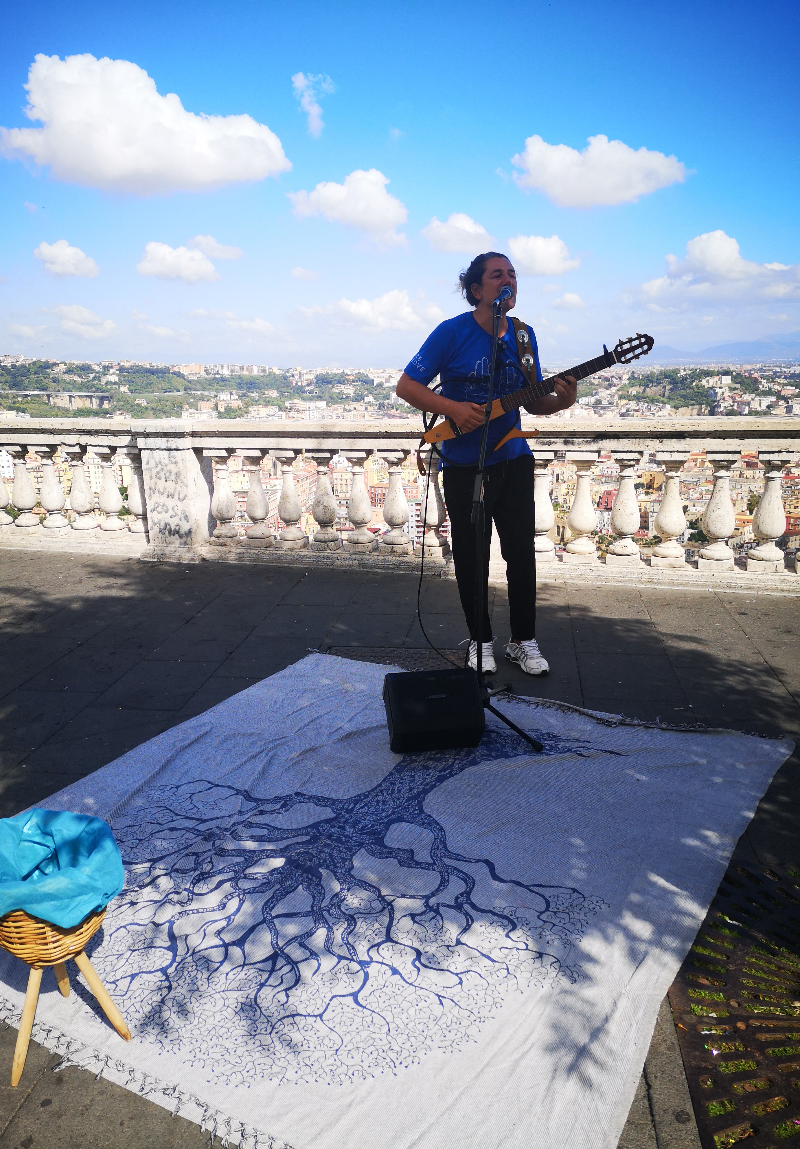 UnknownStreetMusician2022-10-03CastelSant'ElmoNaplesItaly (1).jpg